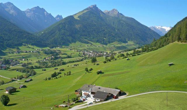 Omesbergerhof Villa Neustift im Stubaital Exterior photo